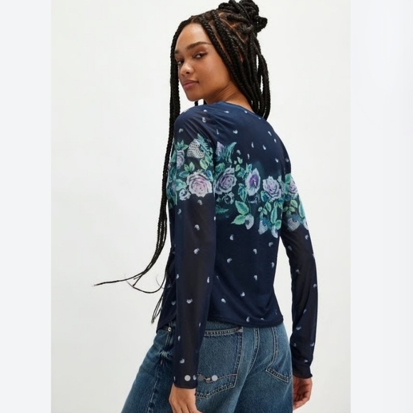 FREE PEOPLE Home Grown Vintage Vibe Mesh Floral Navy Combo Cardigan NWOT - Picture 3 of 13